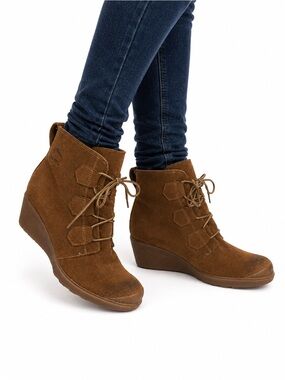 Size 10 Sorel Women’s Medina III Brown Suede Hidden Wedge Ankle Waterproof Boots